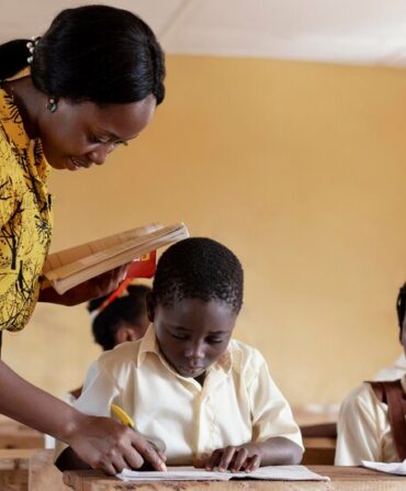 group-african-kids-paying-attention-class_23-2148892518